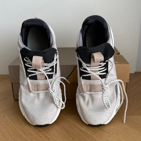 On Cloud CloudTec Men Running Sneakers- SZ Men 7- Women 8.5 main image 14